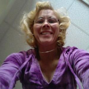 Meet your Posher, Sandy